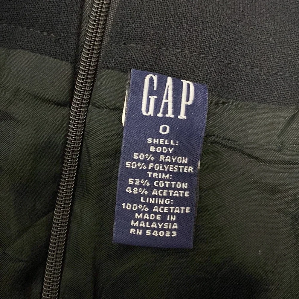 Gap‎ navy pencil skirt lined
